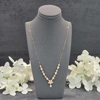 عقد دقة الماس