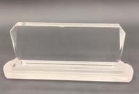 لوحة مكتبية كريستال شفاف قاعدة مرمل