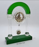 ساعة كريستال أخضر بنادول