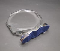 درع مثمن كريستال ملون