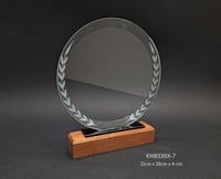 درع زجاج دائري سنابل مع قاعدة خشبية