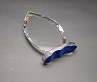 درع صنوبره كريستال ملون