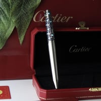 قلم كارتير سانتوس اصدار الشرق الأوسط