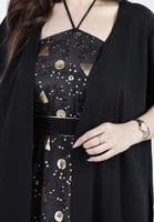 جلابية مطرزة لون أسود من قطعتين