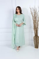 جلابية مطرزة بطراز هندي