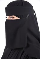 نقاب خط مائل وسط