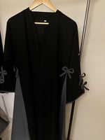 عباية فيونكه رمادي