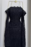 فستان سهرة أسود أوف شولدر دانتيل فاخر بتطريز خرز