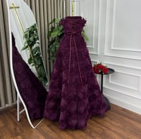 فستان أمواج الأرجوان