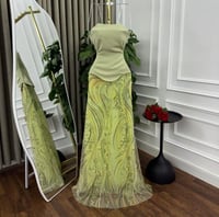 فستان بهاء الزبرجد