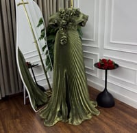 فستان أوليف