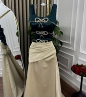 فستان قطرة زمردية