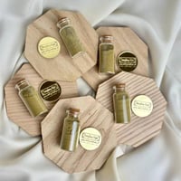 توزيعات اليوم الوطني السعودي - حناء بقاعدة خشبية -...