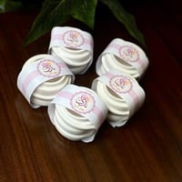 توزيعات مواليد بنات كونكريت