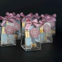 توزيعات عيد الفطر مسك بشنطة اكريليك - 12 حبة