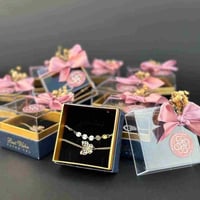 توزيعات اسورة بعلبة فاخرة - 12 حبة