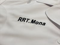 تطريز على الابكوت