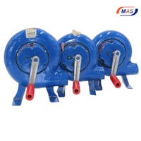 نفّاخ يدوي لإشعال النار