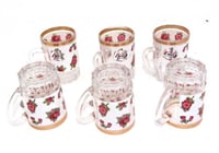 بيالة شاي نقشة الوردة التراثية اللون الأبيض ممتازة...