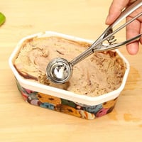 ملعقة ايسكريم مكعبات