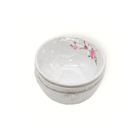 طوس ملمين ابيض