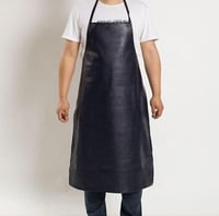 مريلة جلد بعدة ألوان