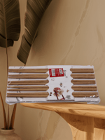 عصاء اكل الطعام الاسيوي