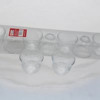 فنجال قهوة شفاف