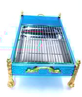 منقَّل شواء. أزرق