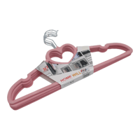 شماعة ملابس مخملية على شكل قلب