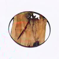 ساعة حائط تراثية خشبية