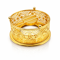 قاعدة شمع ذهبية