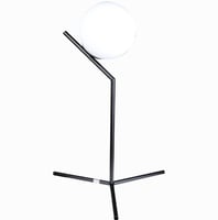 مصباح طاولة مودرن اسود