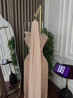 فستان ناديه