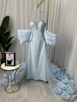 فستان منالا