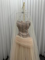 فستان العنود