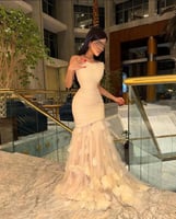 فستان نيفين