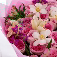 همسة الجوري والليليوم