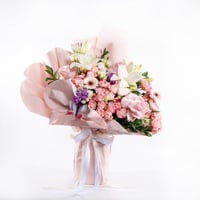 باقة الزنبق الوردي