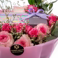 لمسة ورد وشوكولاتة