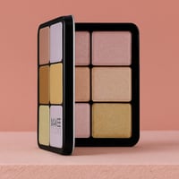 باليت الاضاءة البودرة الترا اتش دي من ميك اوفر 22-...