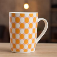 مج قهوة بطبعة مبتكرة بسيطة أبيض/ برتقالي/ وردي