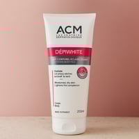 اي سي ام - حليب الجسم ديبي وايت يعمل علي ترطيب وتب...