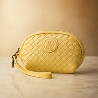 ليف - شنطة مكياج GOLD