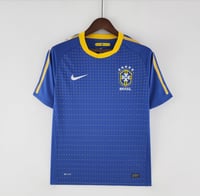 تيشيرت البرازيل التاريخي 2010