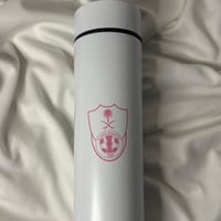 مق بشعار الاهلي ابيض