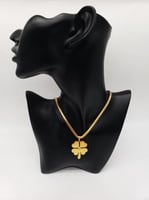 سلسال بتصميم عصري وجذاب - مستوحى