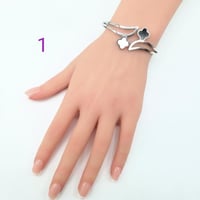 سوارة فان كليف عدة الوان - مستوحاة