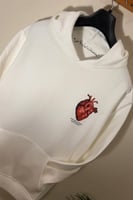 هودي ليحتضنك دائما