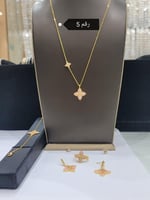 طقم إكسسوارات نسائيه